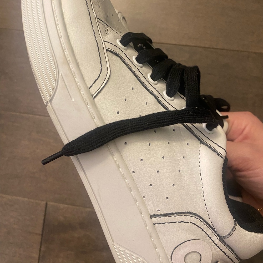 Chanel SS23 Sneakers
white and black 🐼